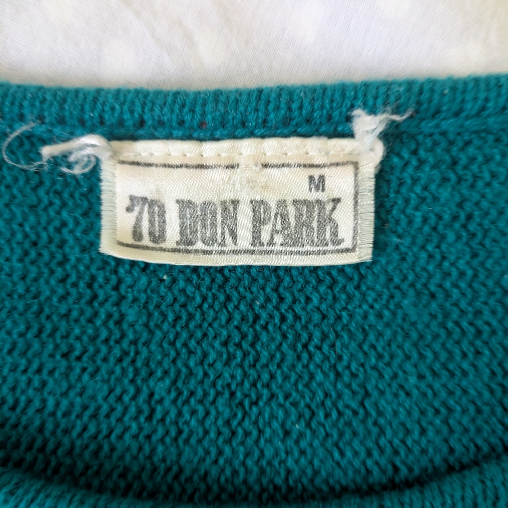Teal Diamond Pattern Sweater - Picture 4 of 5